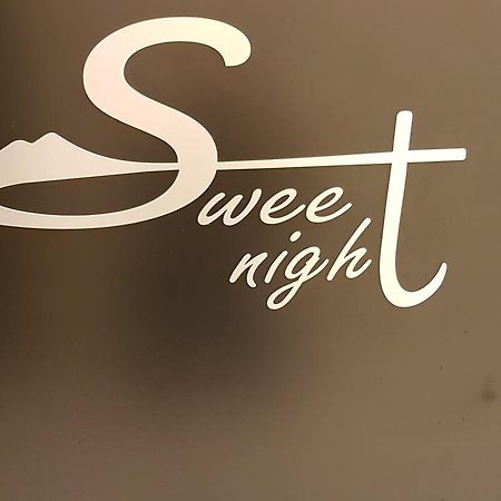 Sweet Night Rooms Napoli Eksteriør billede
